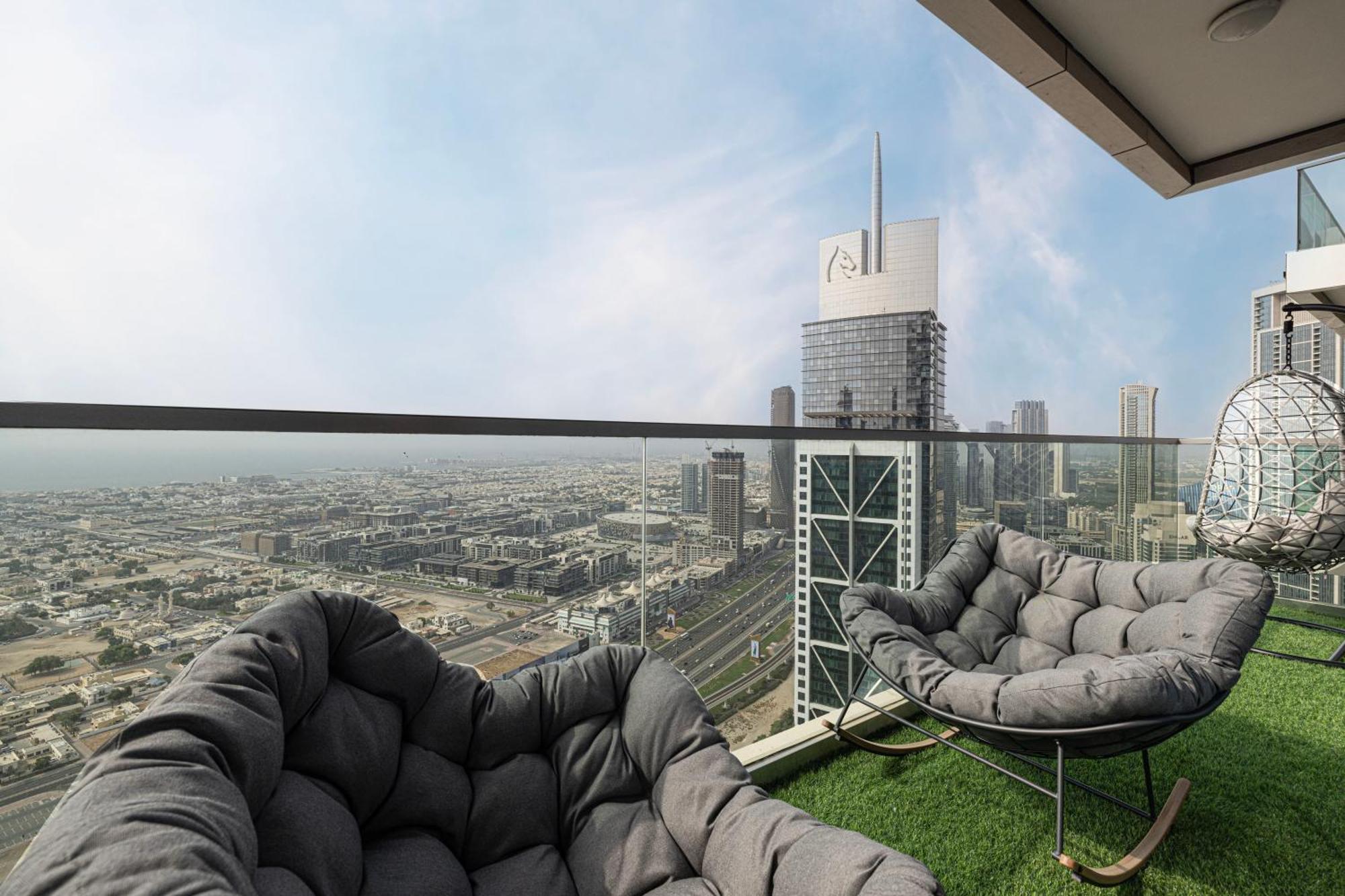 Highest Infinity Pool In Downtown Dubai Lägenhet Exteriör bild
